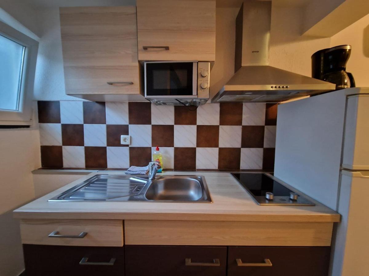 Apartments Luigi อูมัค ภายนอก รูปภาพ